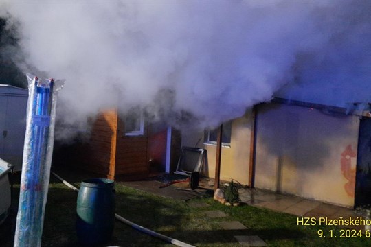 V zahrádkářské kolonii ve Stříbře vypukl požár!