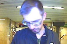 Poznáte podvodníka?