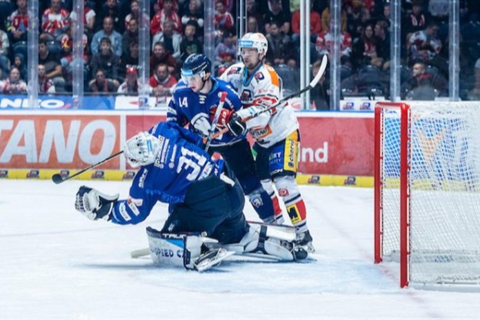 Hokejová Plzeň uplatnila opci na talentovaného útočníka