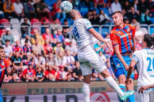 Fotbalisté Plzně vezou z Ostravy tři body, výhru trefil v nastavení Cadu