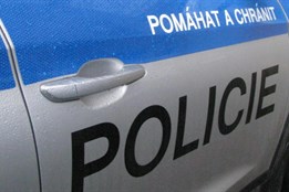 Koupil si telefon na splátky, který prodal. Policistům muž sdělil,...