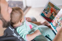 Plzeňský kraj chce rodinnou péči místo kojeneckých ústavů, chybí...