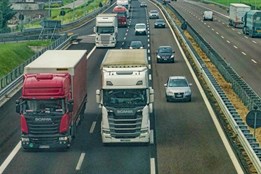 Nová mimoúrovňová křižovatka u Třebčic zvýší bezpečnost na silnici...