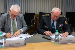 Plzeňský kraj stvrdil svůj zájem na úzké spolupráci s hasiči...