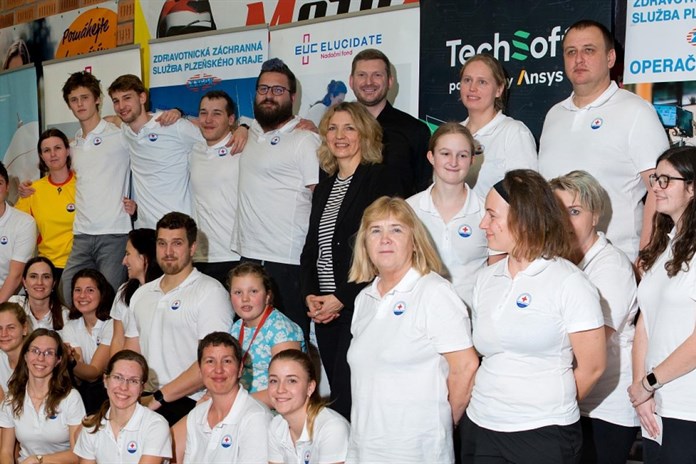 Téměř 140 mladých vodních záchranářů soutěžilo v Plzni v disciplínách záchranářského sportu