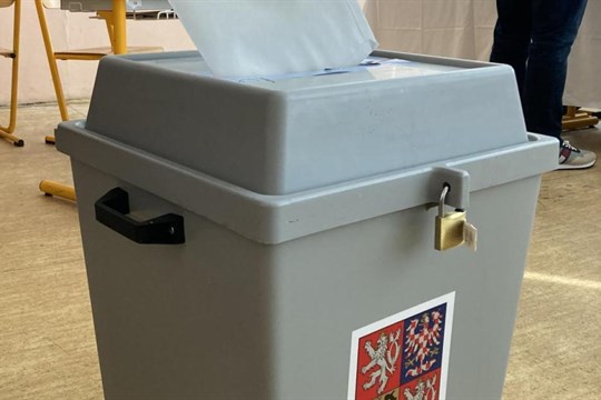 Jasné lídry pro sněmovní volby v Plzeňském kraji mají zatím jen Spolu a Piráti