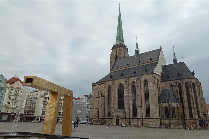 Marek Eben uvede v plzeňské katedrále Komenského Labyrint světa a ráj srdce