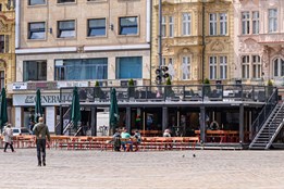 Hokejová fanzóna na náměstí se rozšíří. Město připraví velkoplošnou...