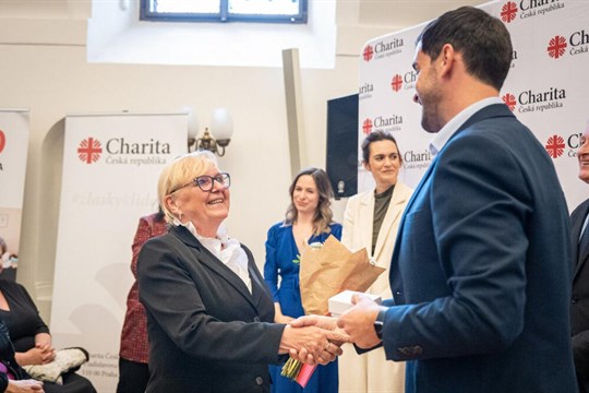 Za neúnavnou práci získala ocenění zdravotní sestra Jiřina Jechová