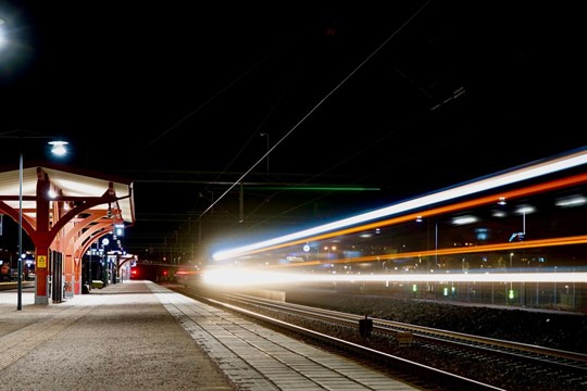 PID jízdenky teď platí až do Rokycan. Novinka usnadní dojíždění