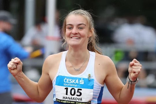 Z Valašského Meziříčí do Plzně. A jednou chci studovat v Americe, říká atletka Adéla Hanáková
