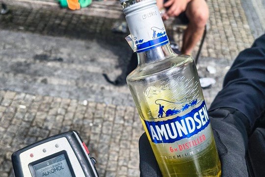 Melounová šťáva? Ale kdeže, strážníci se „opít rohlíkem“ nenechají