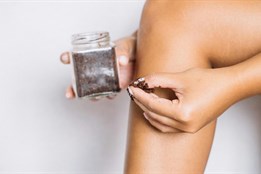 Kávová sedlina není odpad: 5 způsobů, jak ji chytře využít v...