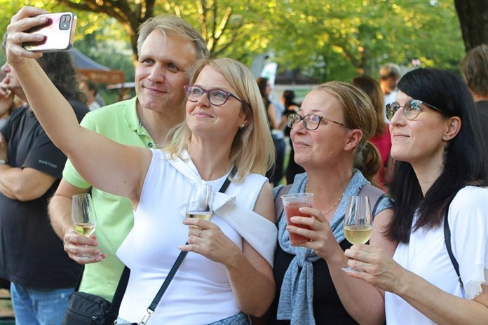 Doubravecké slavnosti vína přilákaly tisíce lidí