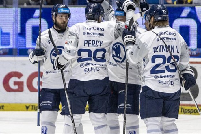 Dramatické západočeské derby rozhodly nájezdy, hrdinou Matyáš Filip