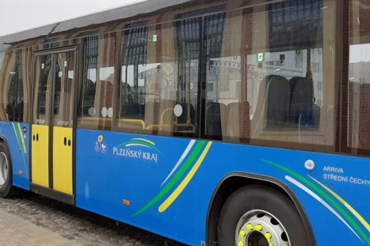 Dopravní peklo na trase Plzeň - Stod. Autobusy nabírají velké zpoždění