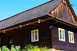 Lidovou stavbou roku se stala „vyléčená“ valašská chalupa v Lužné