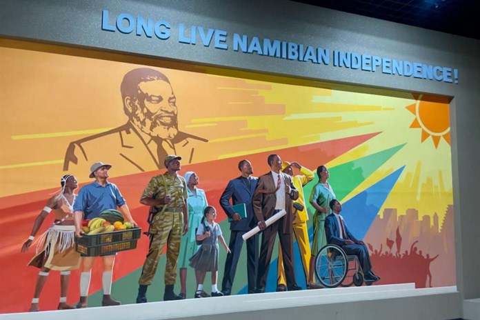 Linda Piknerová: Namibie: tři ženy, leberkäse a „Frankie“ Fredericks