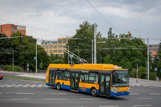 Vozidla DSZO budou chytřejší. Nové palubní počítače umožní komunikaci s křižovatkami