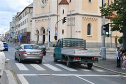 Plzeň bude měnit semafory u Chodského náměstí, město chce předejít...