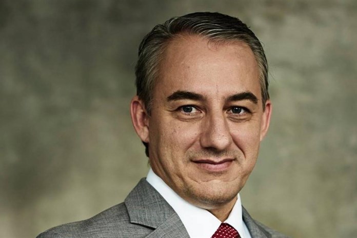 Levičák, který má podporu pravice. Středula může být příští prezident