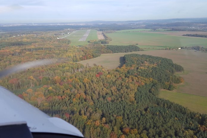 Piloti svolávají celorepublikový protest proti likvidaci funkčního letiště v Líních