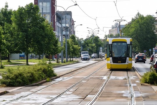 Oprava tramvajové trati na Koterovské ulici za 230 milionů korun začne v září