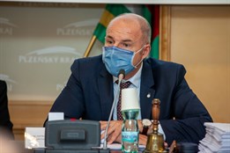 Bernard se STAN ztrácí půdu pod nohama, v zastupitelstvu může...