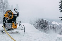 Špičák zahajuje lyžařskou sezonu, lidi přivítá slevou na skipasy