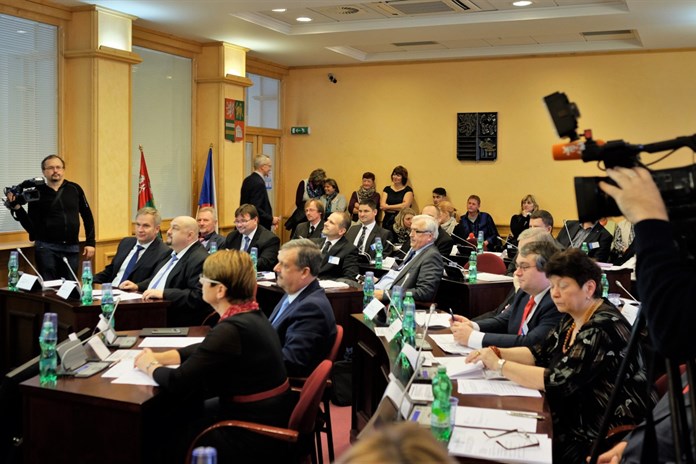 TOP 09 a ODS spojily své zastupitelské kluby