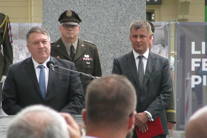 Ministři Pompeo a Petříček přijeli na návštěvu Plzně