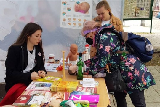 ZČU bojuje proti alkoholu v těhotenství