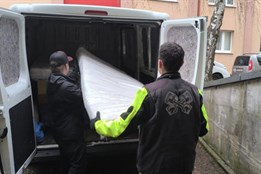 Nábytková banka v Rokycanech pomáhá potřebným, nevyužité věci zde...