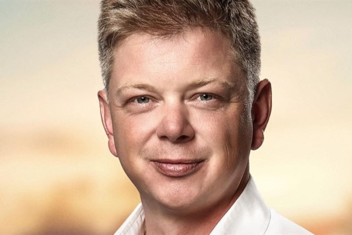 Komentář Pavla Šindeláře: Důchodce Zeman. Tak proč ne důchodce Pavel?