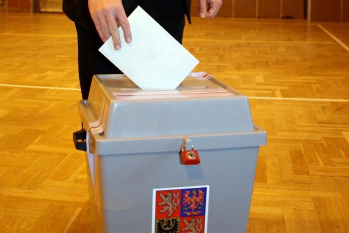 V Plzeňském kraji je do sněmovních voleb registrováno 18 stran, hnutí a koalic