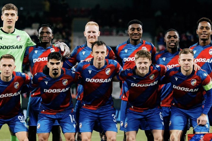 Mrazivý večer gól nepřinesl, Viktoria remizovala s německým Freiburgem