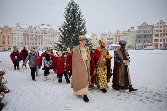Tříkrálový rekord padl. Plzeňská diecéze vykoledovala přes 8 milionů korun