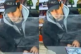 Nalezl peněženku s kartou, nechal si ji a vybíral z bankomatu. Policisté pátrají po muži na fotce!