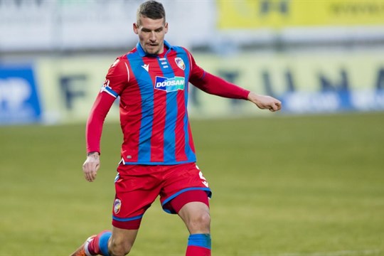 Jistota pohárů nebo nervózní týdny? Věřím, že odvetu zvládneme, říká před klíčovým zápasem kapitán Hejda