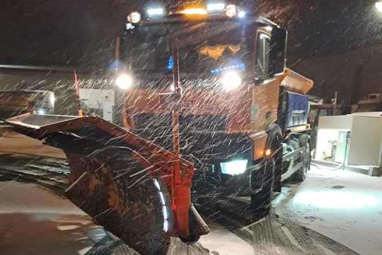 Silničáři bojují s nejhorší zimou za poslední roky. Soli už spotřebovali stejně jako za celý loňský rok