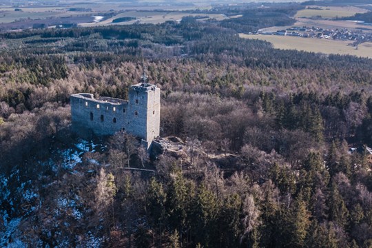 8 zajímavostí o Radyni – o jednom z nejznámějších hradů Plzeňského kraje. Znali jste je všechny?
