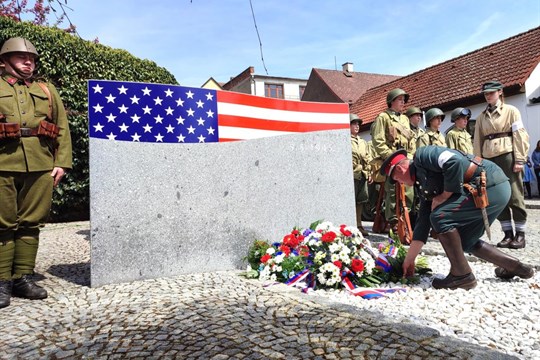 Chodsko nezapomíná. Domažlice oslaví 81 let od příchodu amerických osvoboditelů