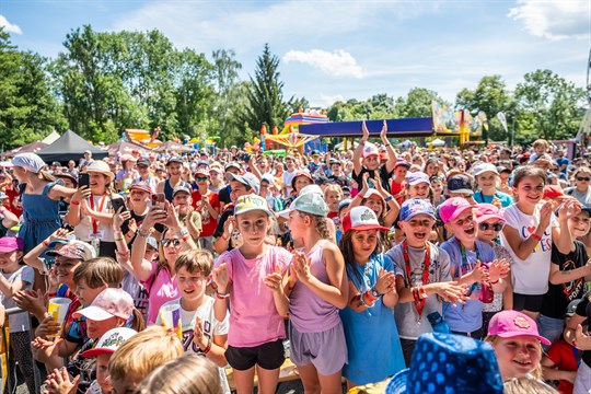 Ideální vánoční dárek: Bezva Fest přiveze do Plzně den plný zábavy pro celou rodinu