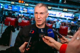 Viktoria odletěla do Atén: Adu je připraven, Hyský udělal změny na soupisce